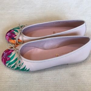 NWOT pretty ballerina flats